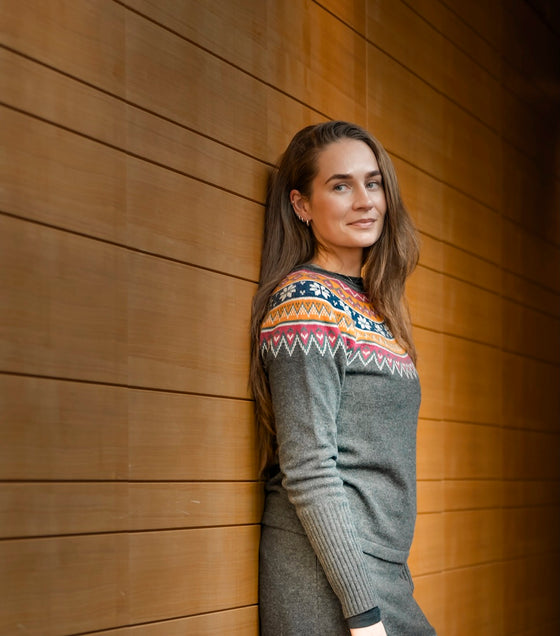 Scandinavian Sweater Women