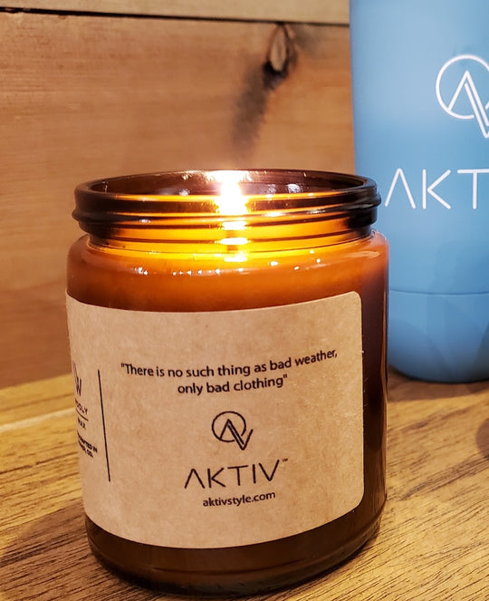 aktiv wooly wax candle in cabin