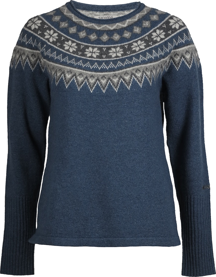 Scandinavian Sweater Women