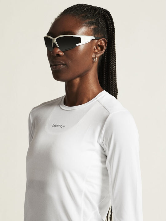 Adv Essence LS Tee 2 Women