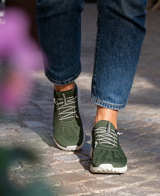 woman wearing icebug eli RB9X shoes in olive