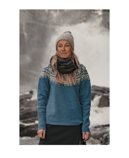 Scandinavian Sweater Women