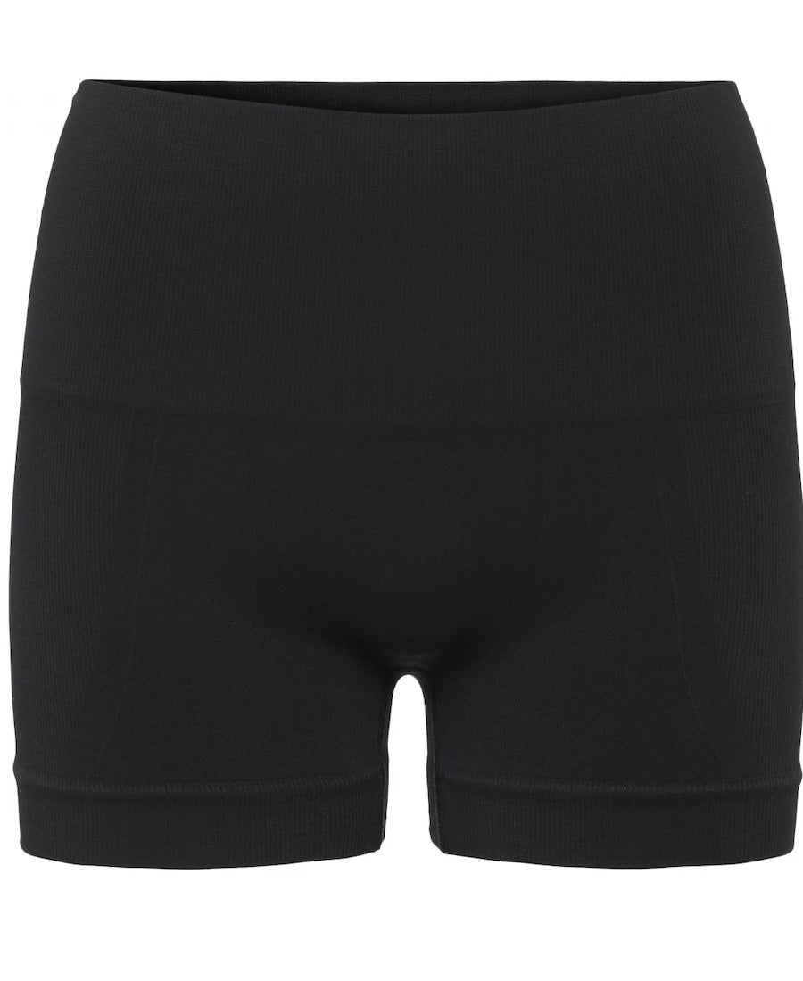Lux Yoga shorts perfect for hot yoga- front view in Onyx Black