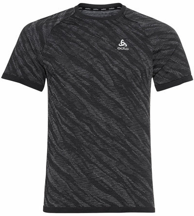 Front view of Blackcomb Light short sleeve shirt in gray color way.