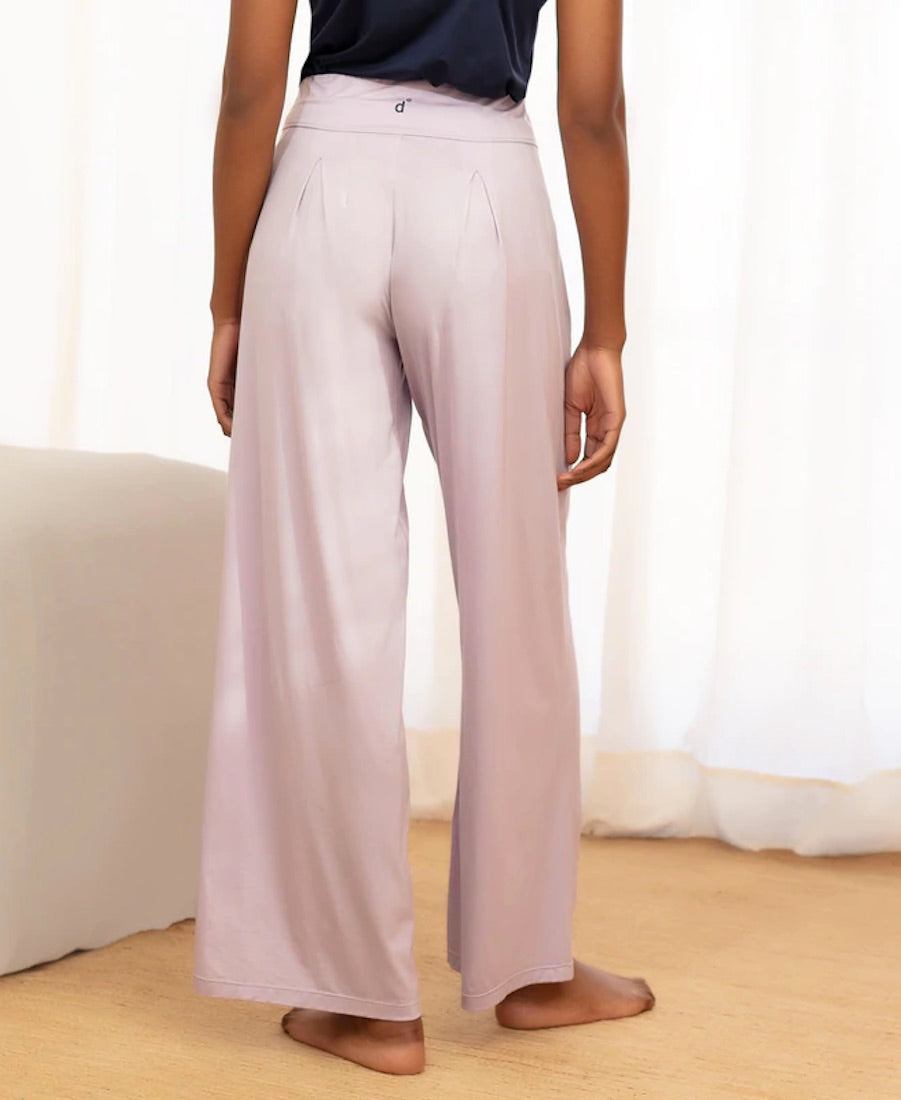 Back view of stay cool sleep pants in purple/pink.
