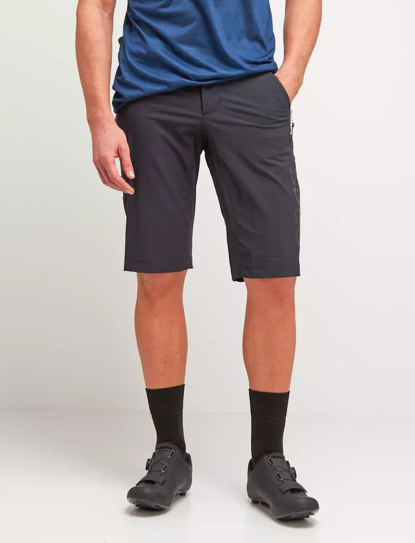 8848 Altitude: Premium Swedish Ski Clothing - Aktiv